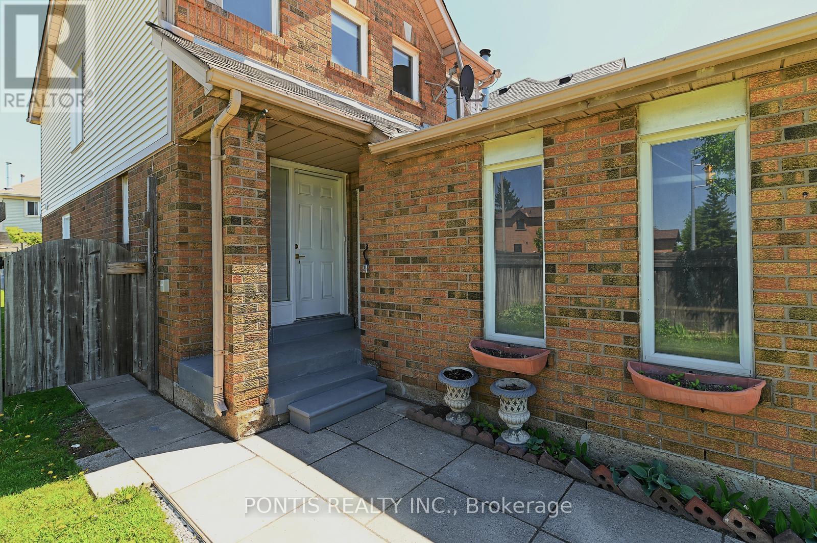 198 MOFFATT AVENUE - 4
