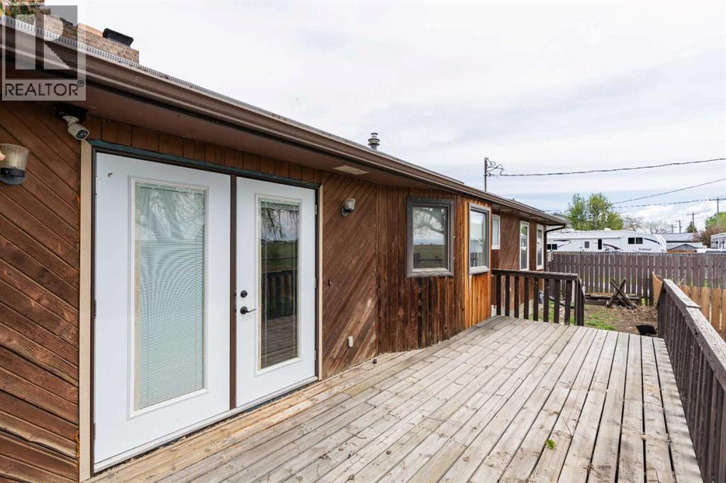 5214 38 Avenue - photo 5