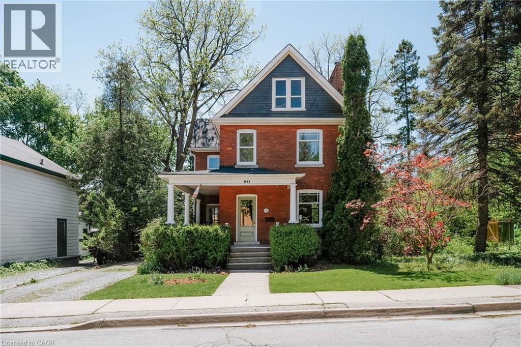 138 PARK Street W - 1