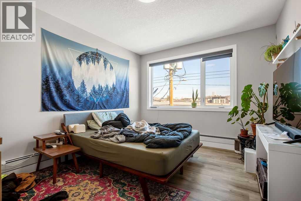 2226 Westmount Road NW - 35