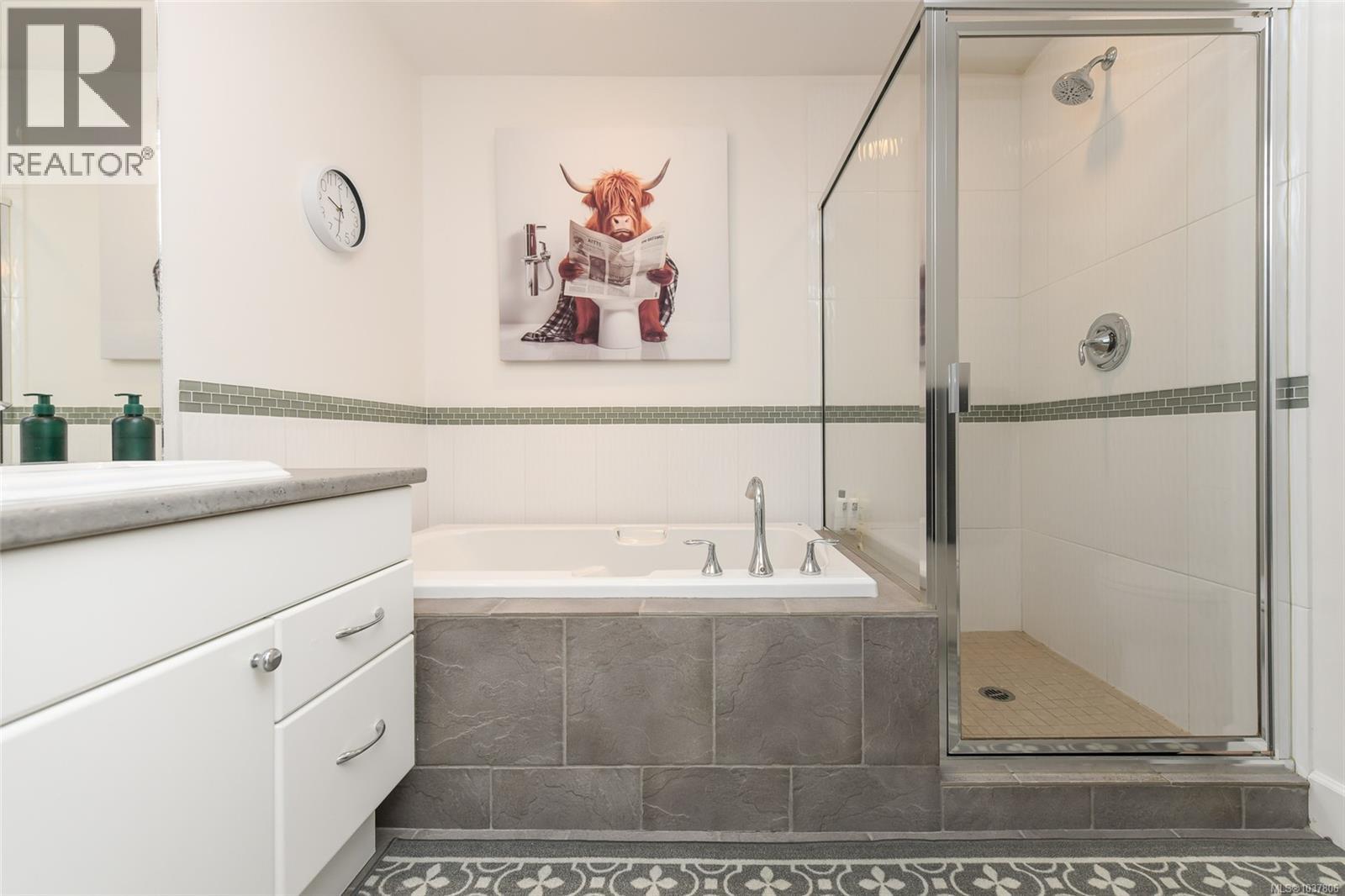 #2305 44 Anderton Ave - 25