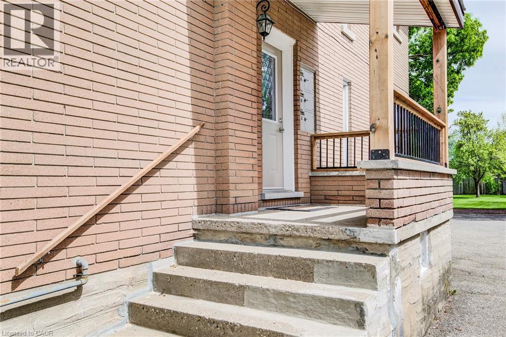 71 BRANDON Avenue - 4
