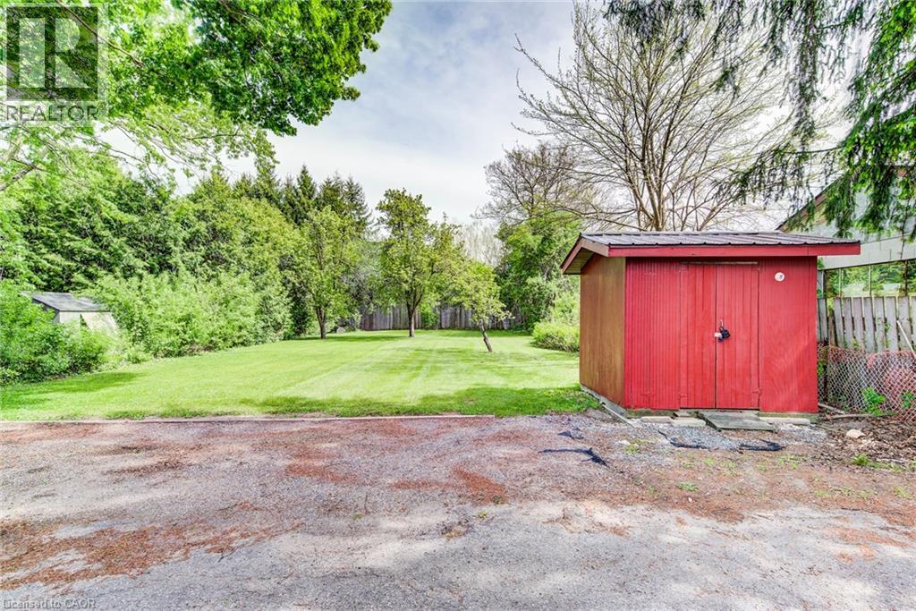 71 BRANDON Avenue - 26