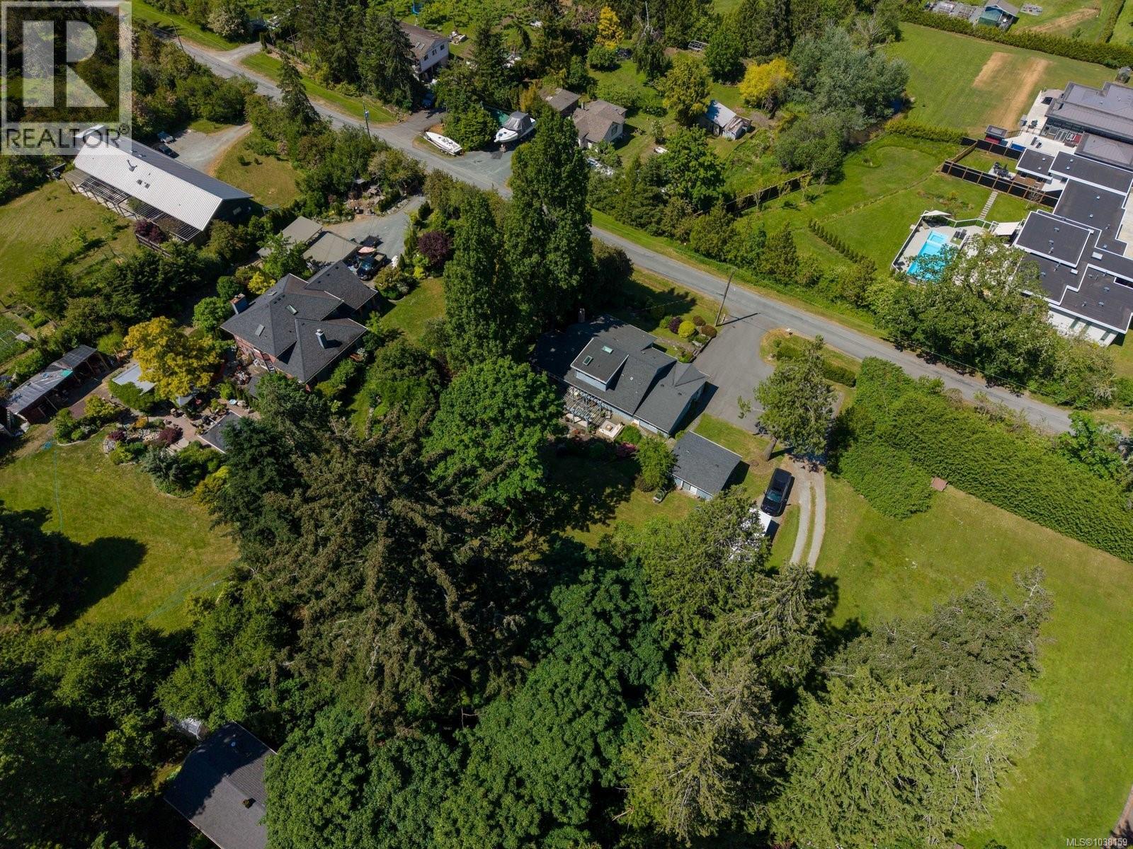  1087 Maple Road, North Saanich