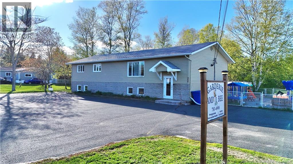 866 Robertville - Image 2