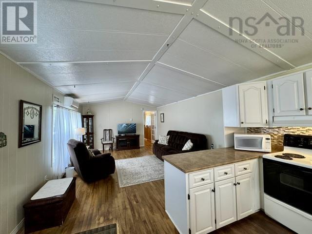 Property 25 of 30 of 491 Glenrise Drive