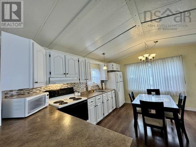 Property 20 of 30 of 491 Glenrise Drive