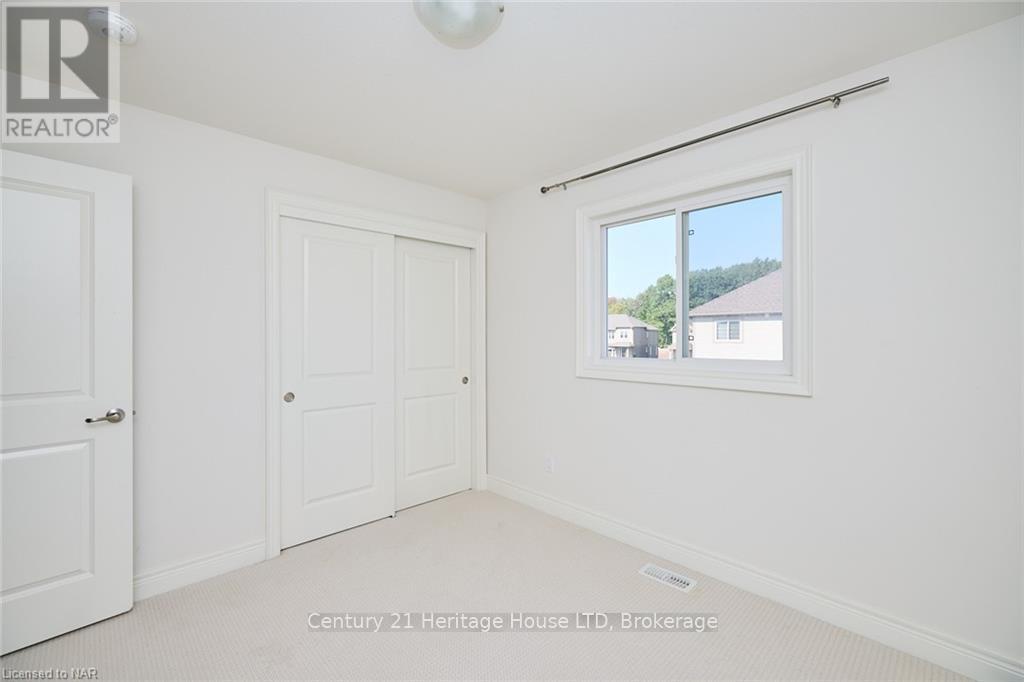 14 OVERHOLT DRIVE - 28