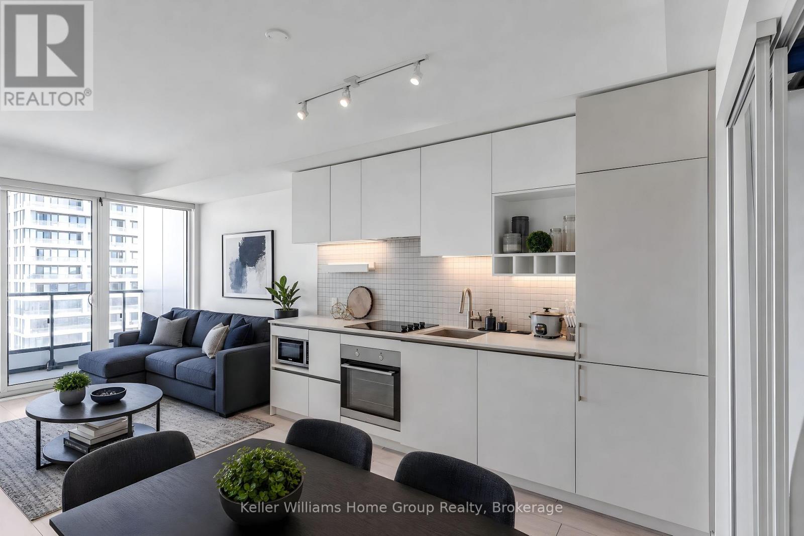 #4805 898 PORTAGE PARKWAY - 11