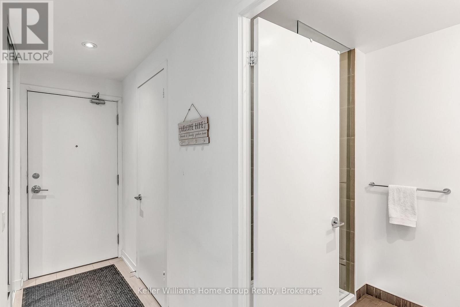 #4805 898 PORTAGE PARKWAY - 6