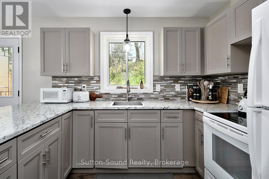 2326 4TH AVENUE W - 20