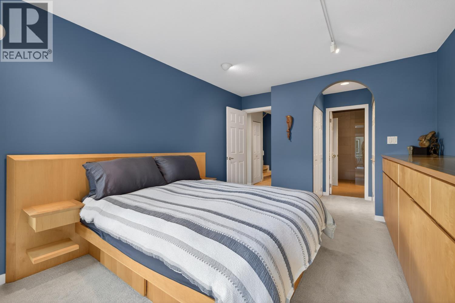 1261 W 7TH AVENUE, Vancouver