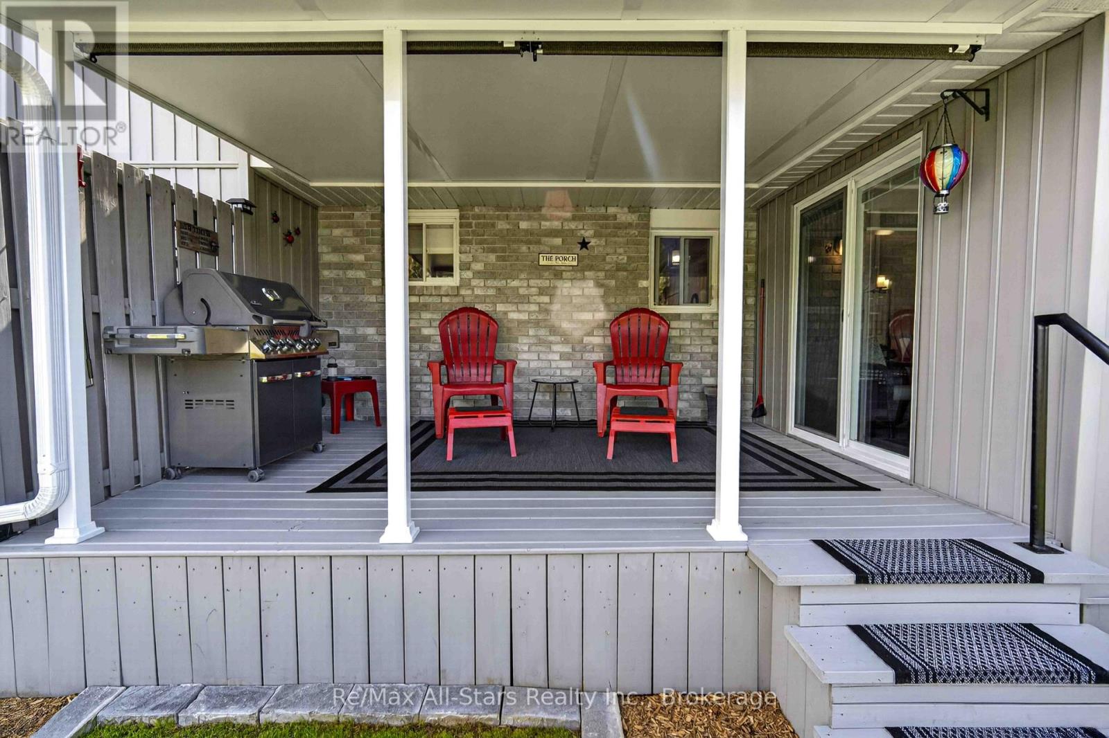 113 PIRATES GLEN DRIVE - 25