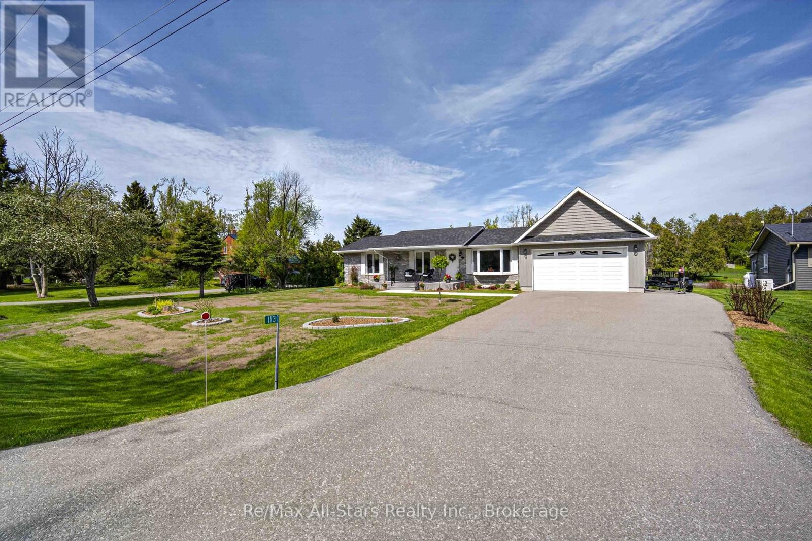 113 PIRATES GLEN DRIVE - 39