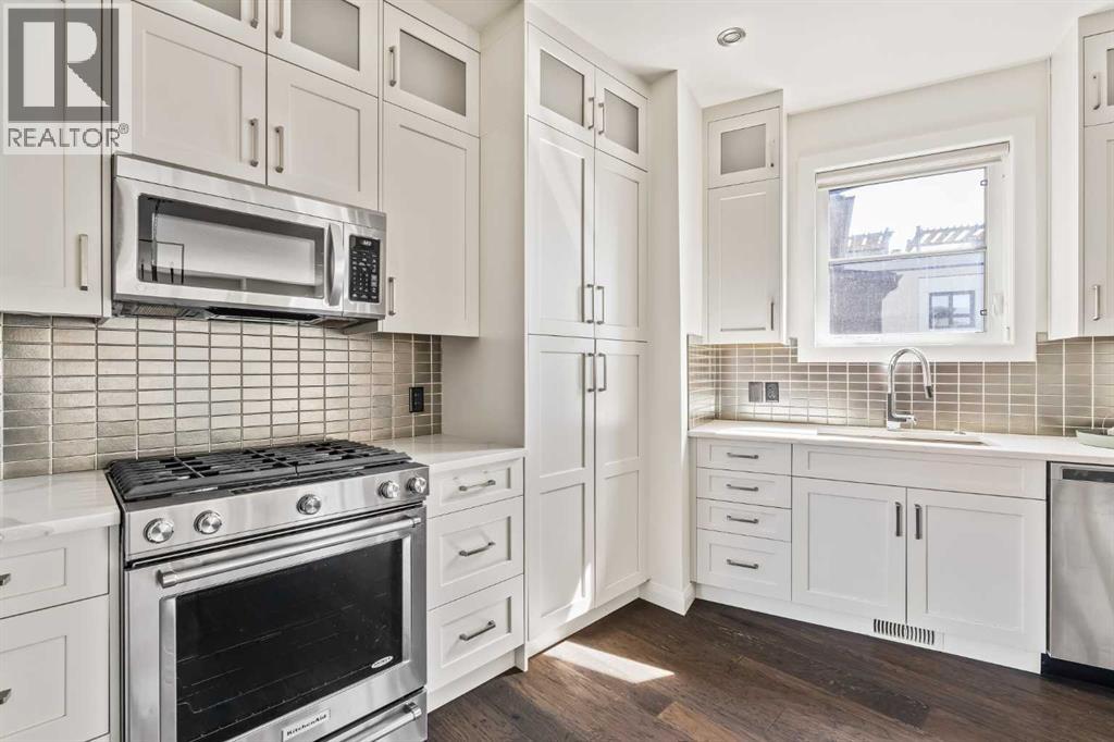 125 41 Avenue SW - 11