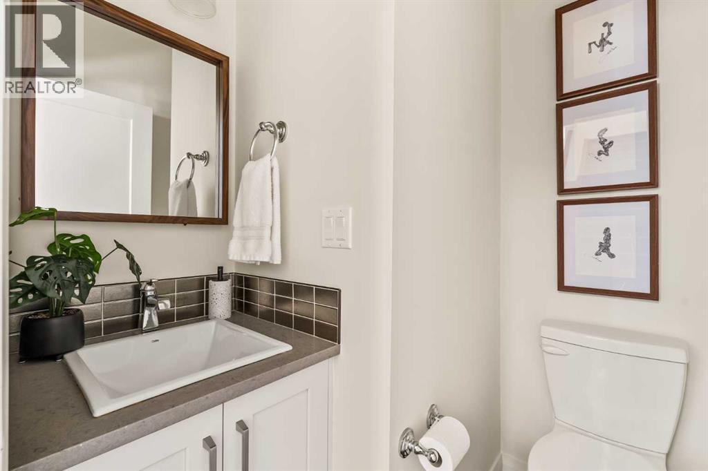 125 41 Avenue SW - 18