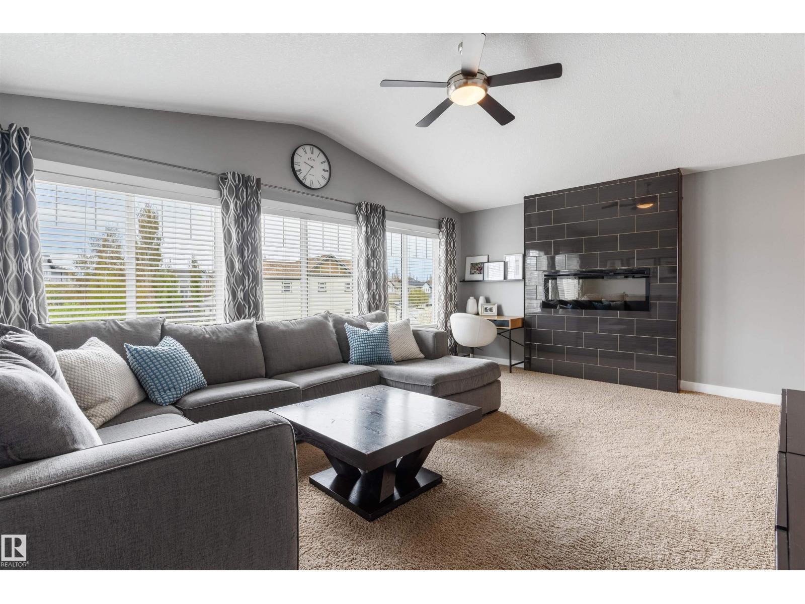 9519 221 ST NW - 20