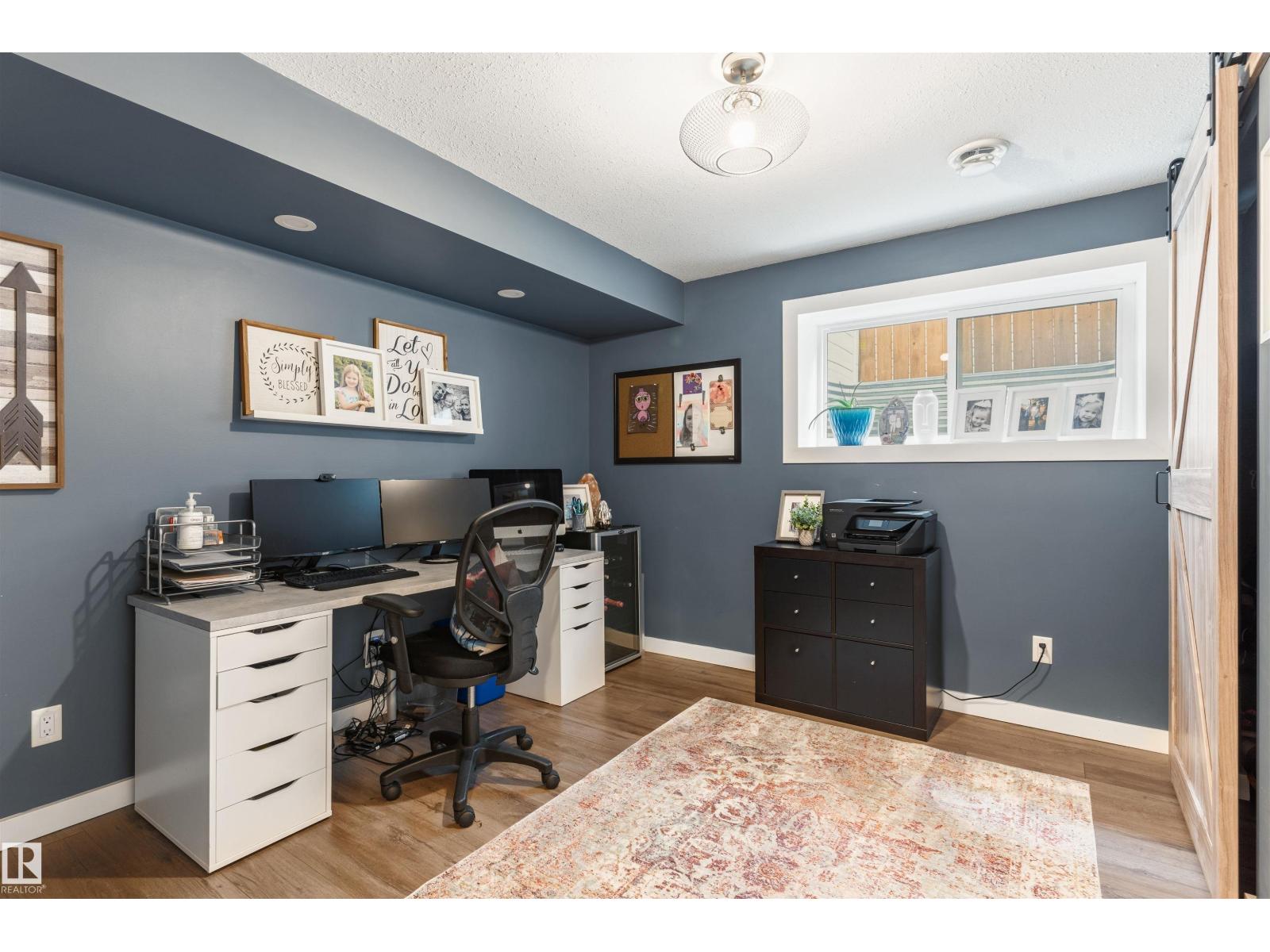 9519 221 ST NW - 34