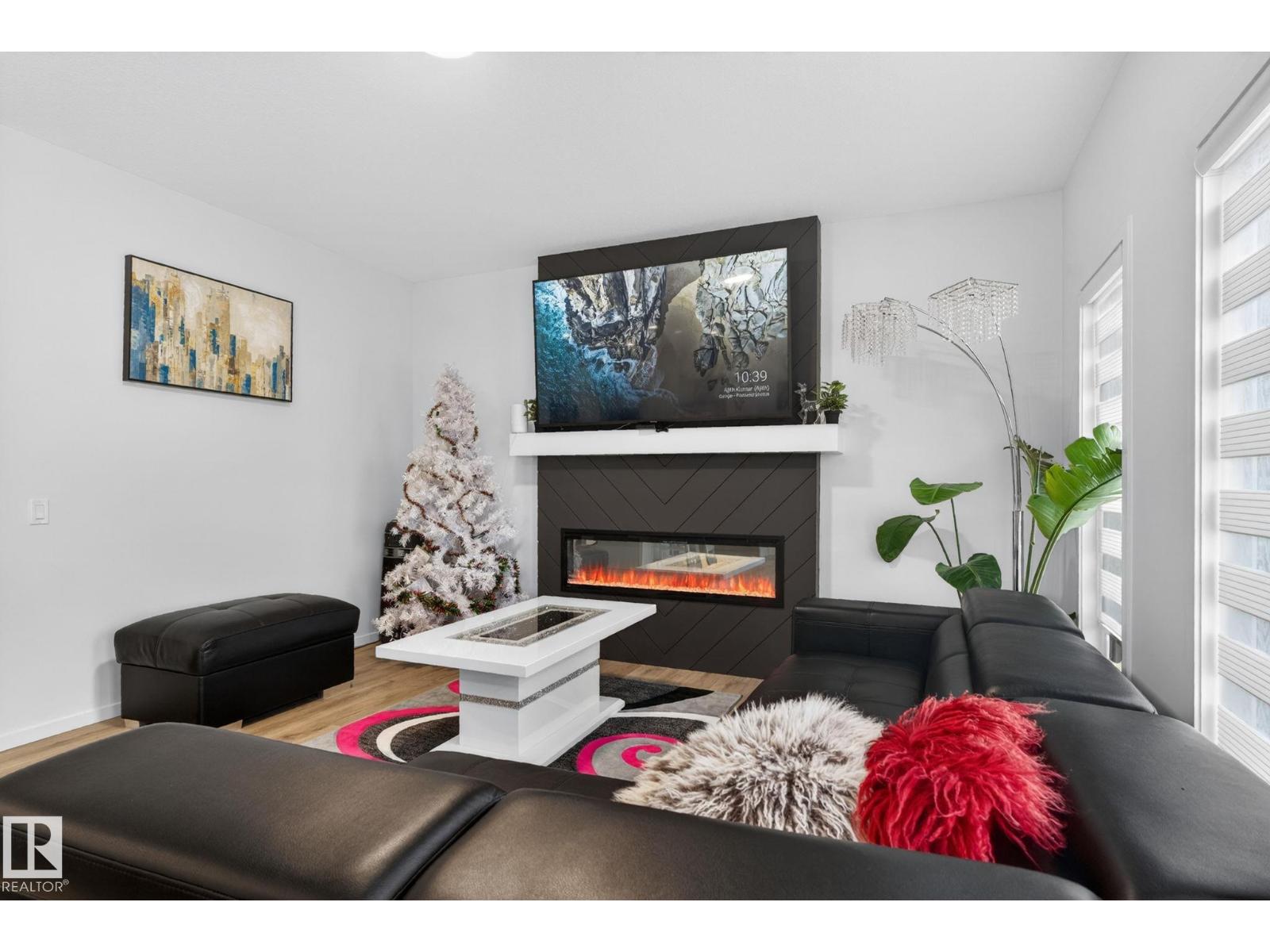 7011 177 Avenue NW - 21