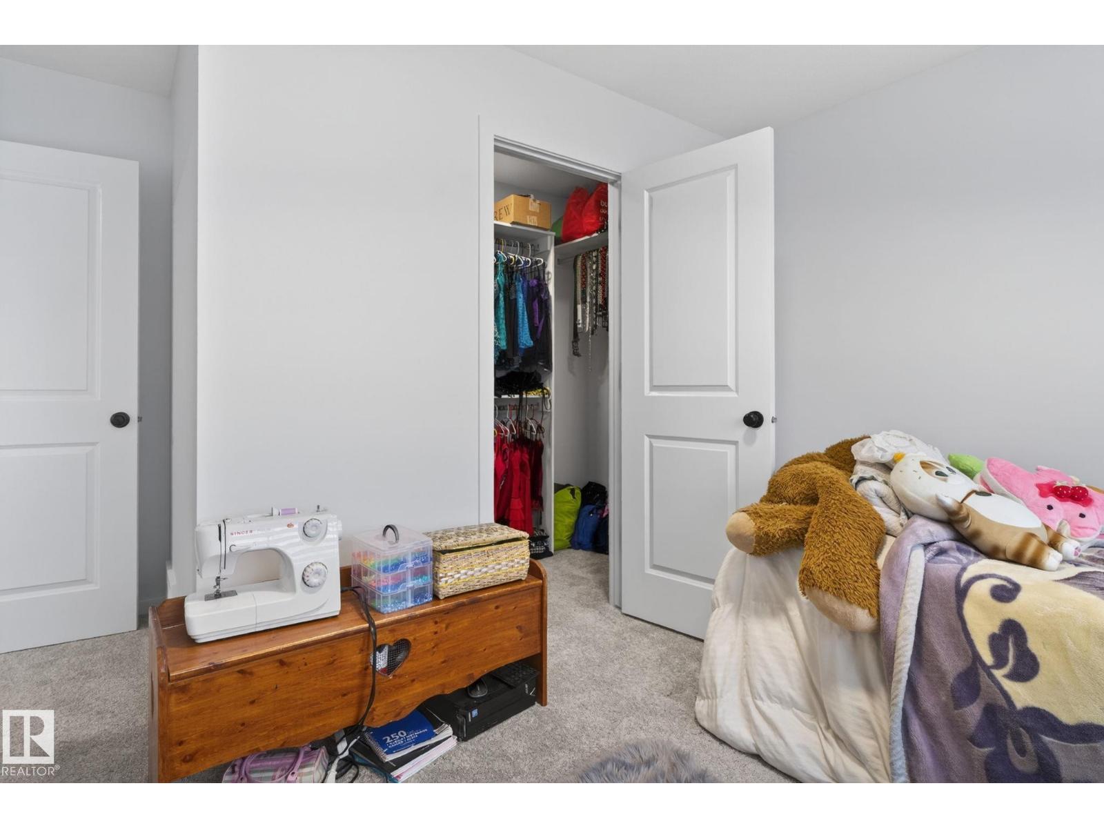 7011 177 Avenue NW - 29