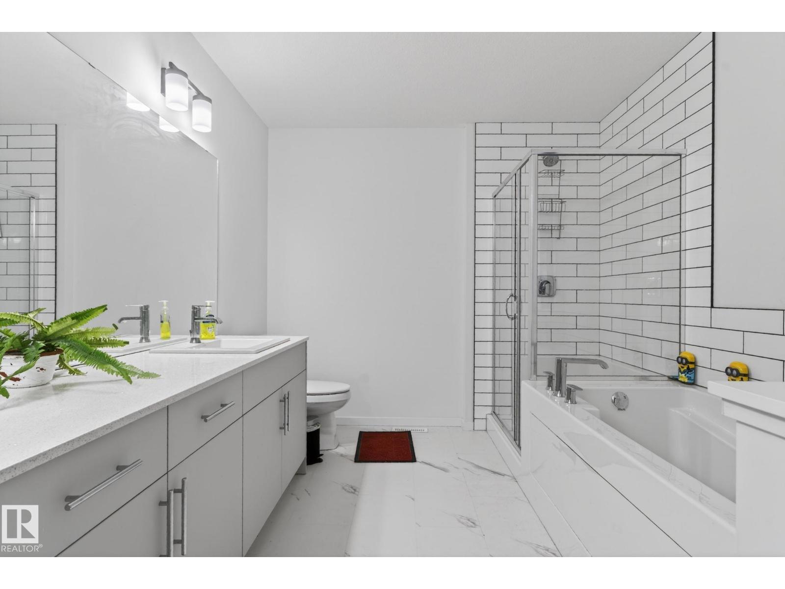 7011 177 Avenue NW - 37