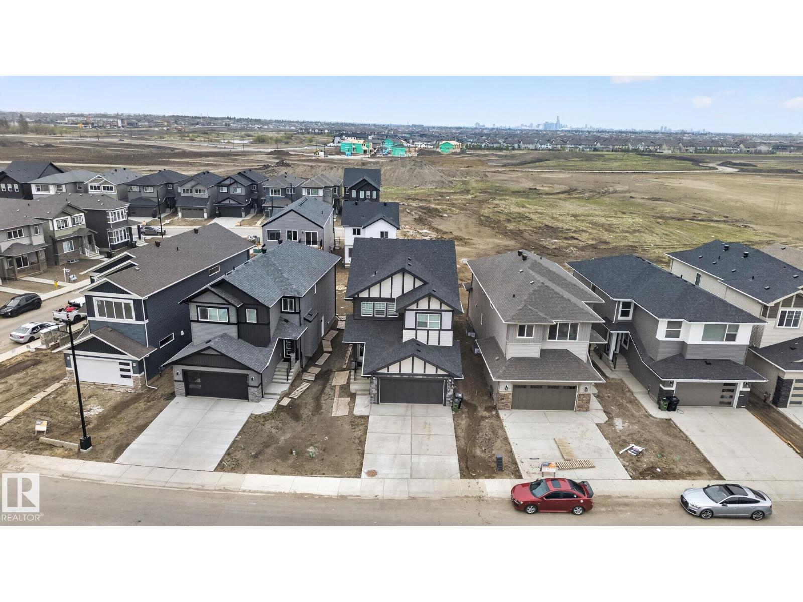 7011 177 Avenue NW - 4