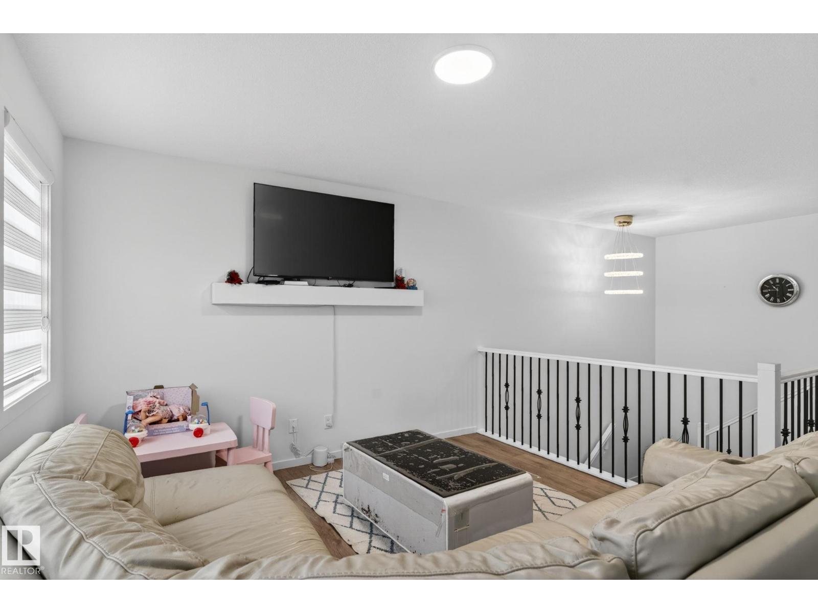 7011 177 Avenue NW - 43