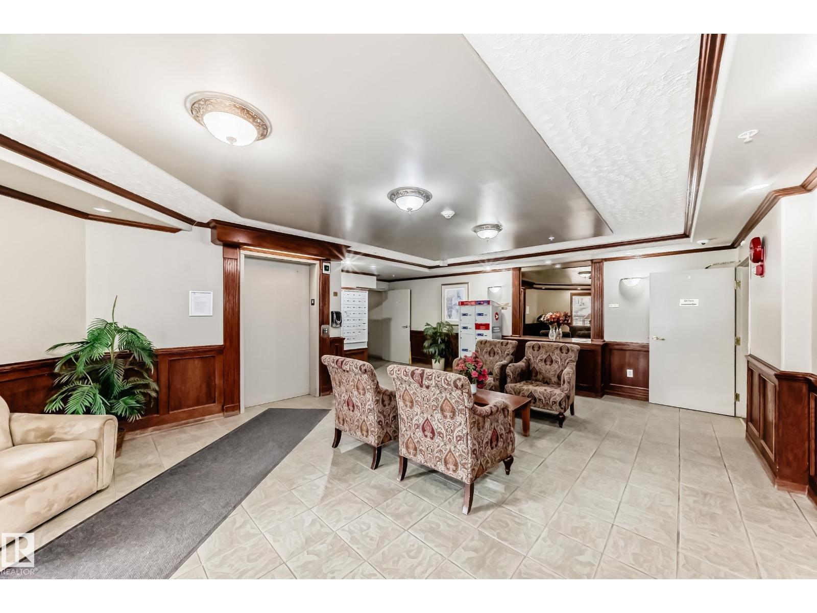 #331 9704 174 ST NW - 35