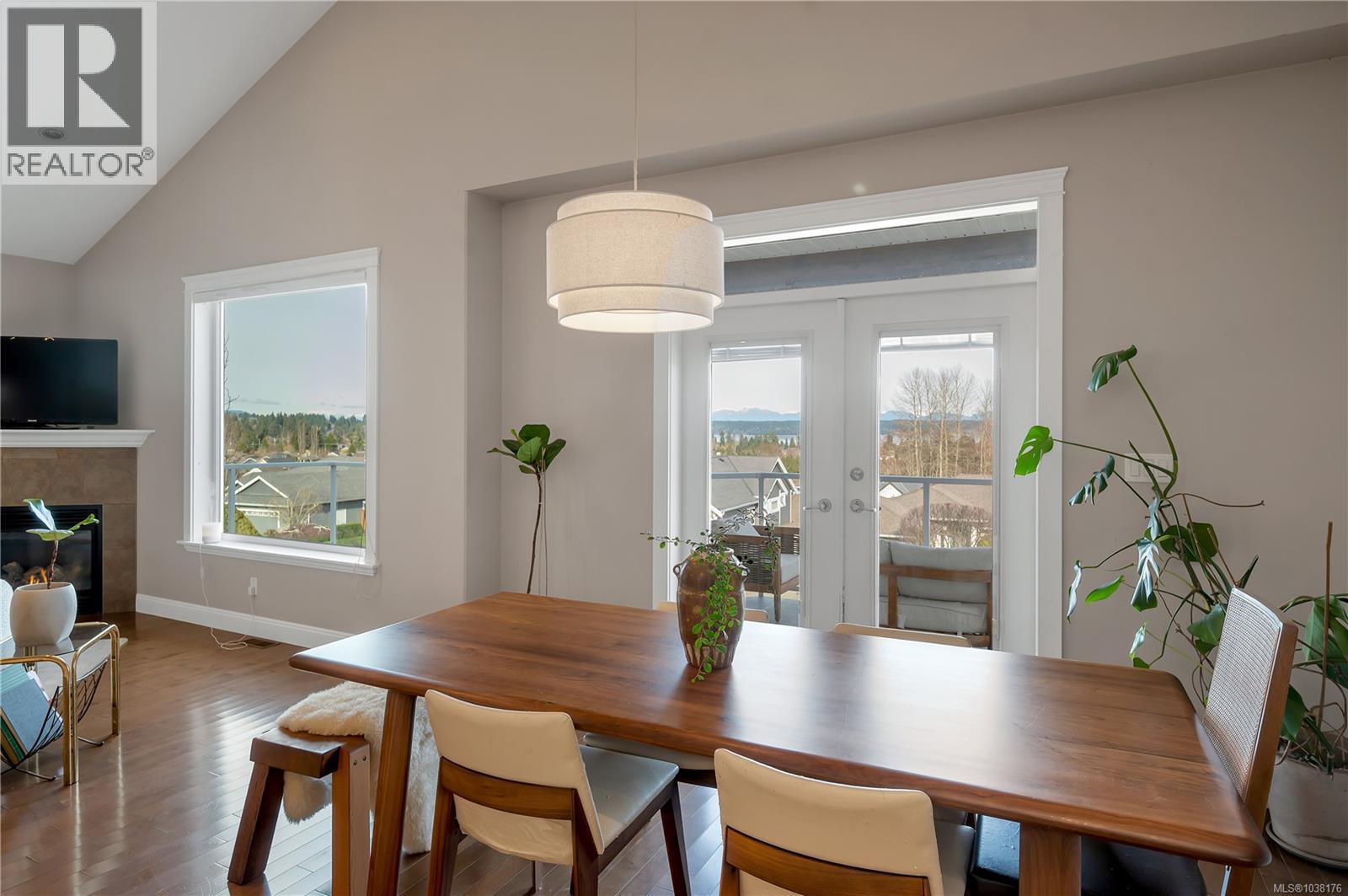 667 Nelson Rd, Campbell River