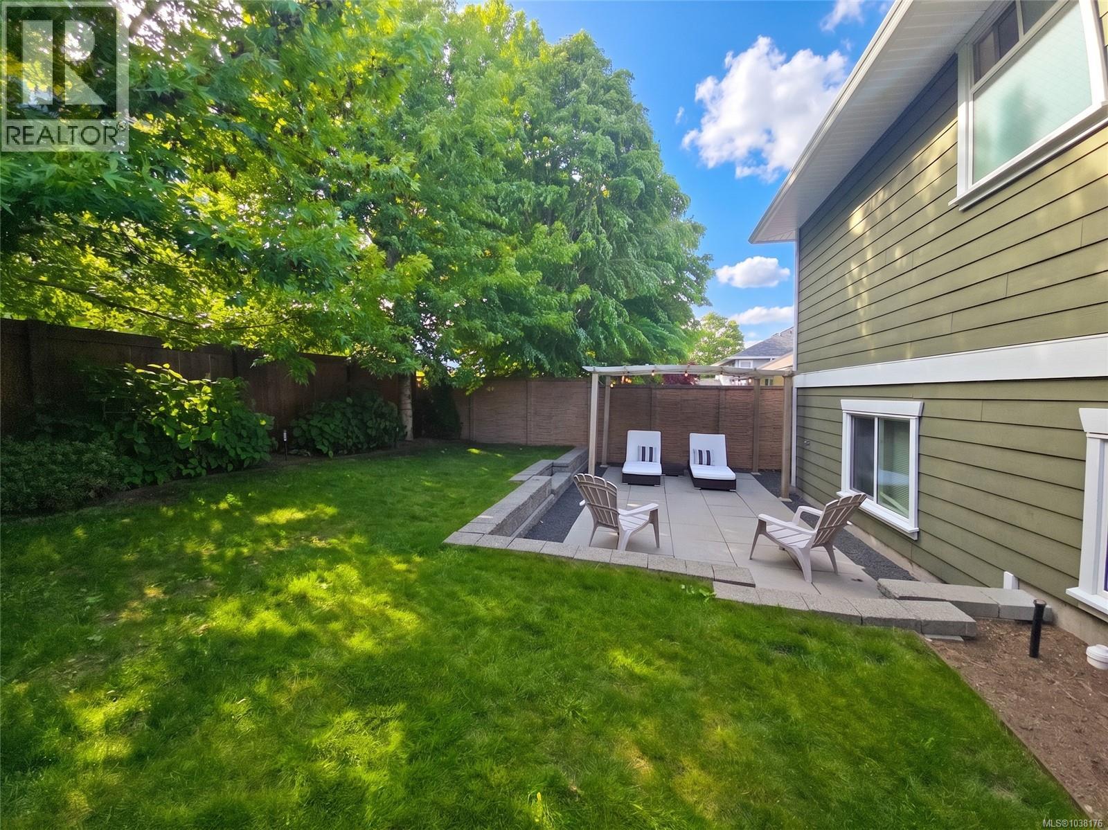 667 Nelson Rd - 71