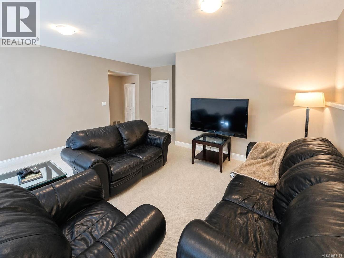 667 Nelson Rd - 61