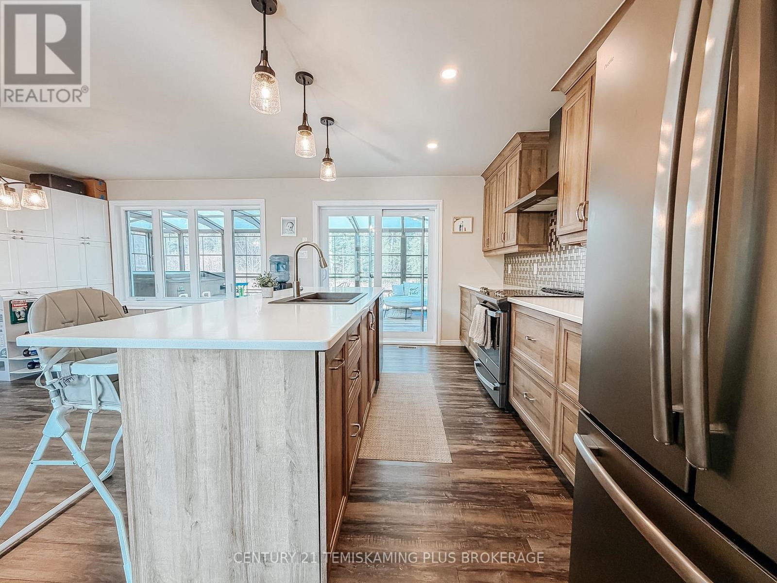 877804 BASS LAKE ROAD - 12
