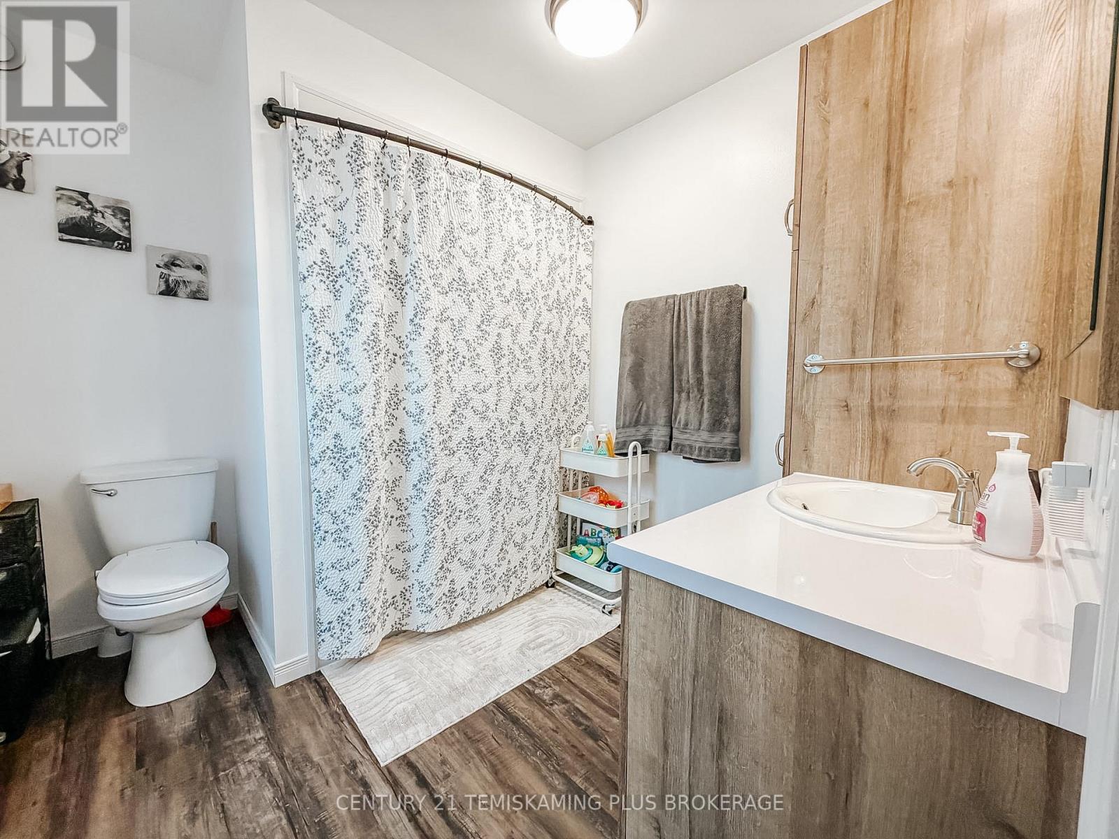 877804 BASS LAKE ROAD - 21