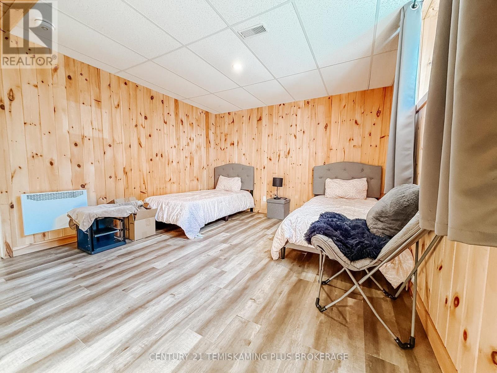 877804 BASS LAKE ROAD - 30