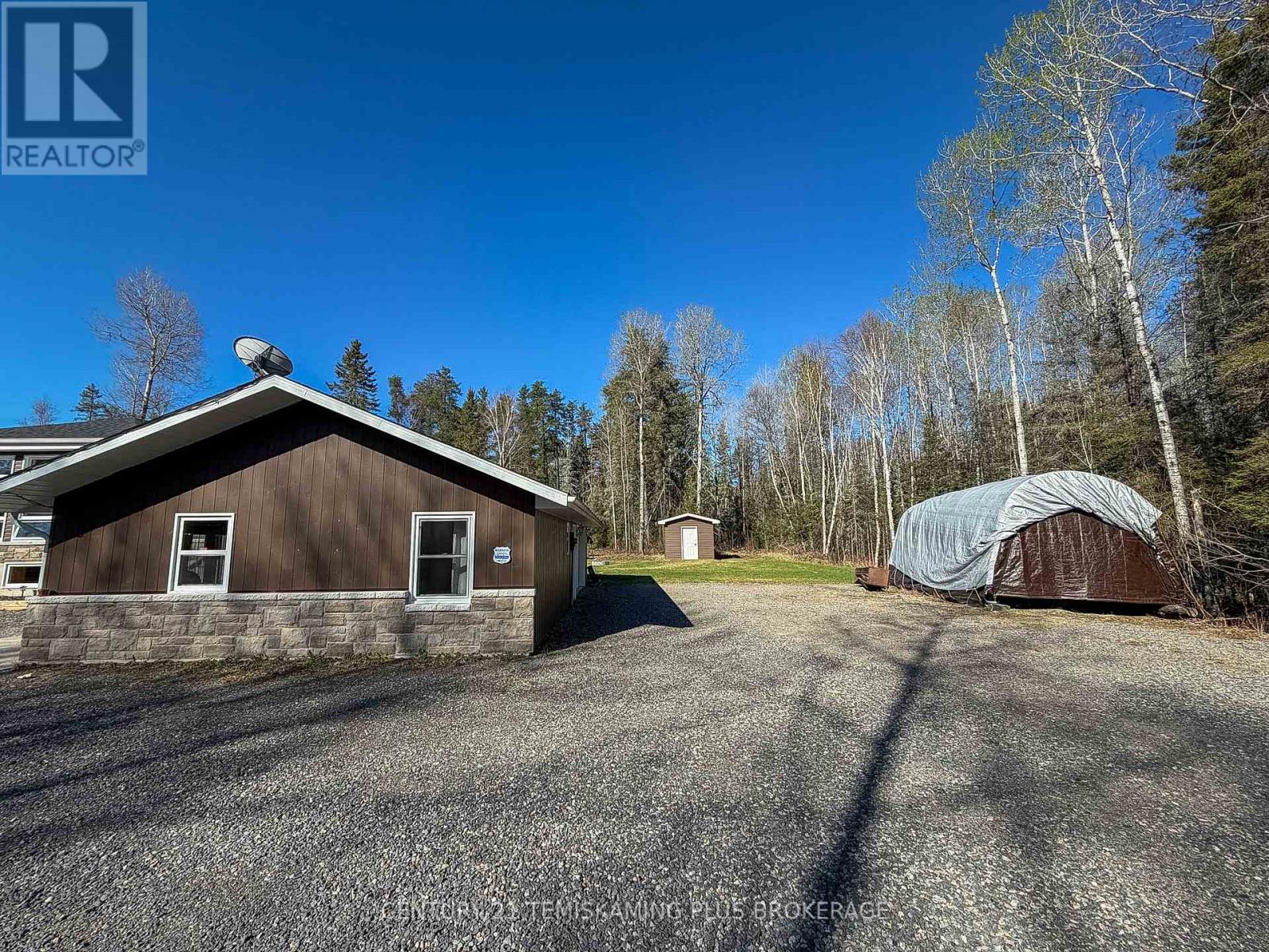 877804 BASS LAKE ROAD - 35