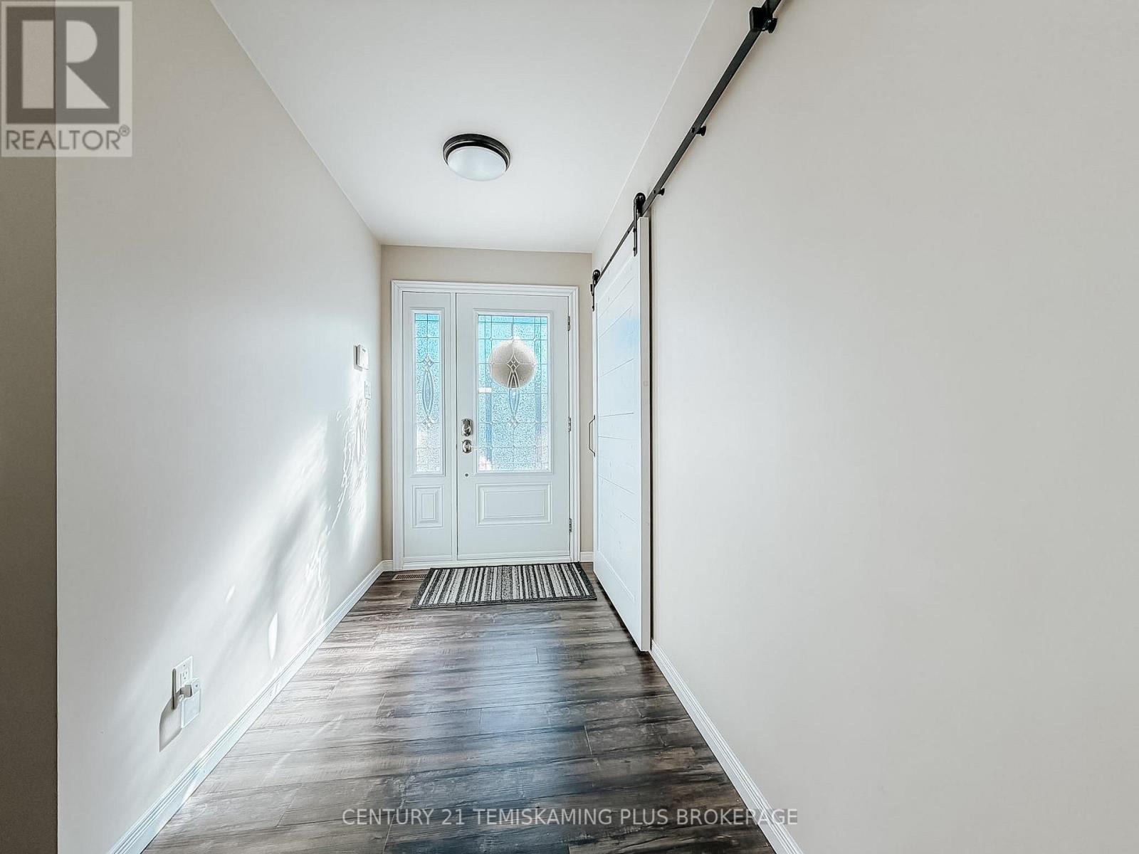 877804 BASS LAKE ROAD - 5