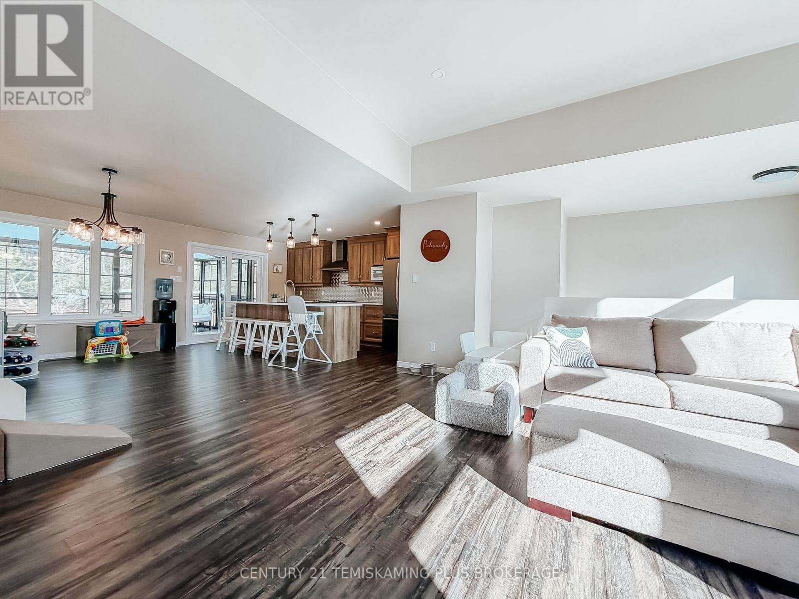 877804 BASS LAKE ROAD - 9