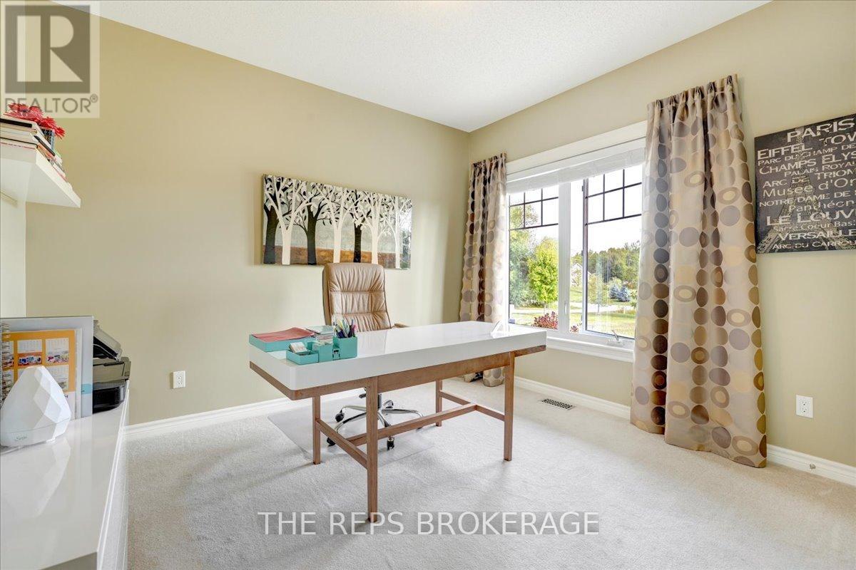 206 COUNTRY LANE DRIVE S - 25