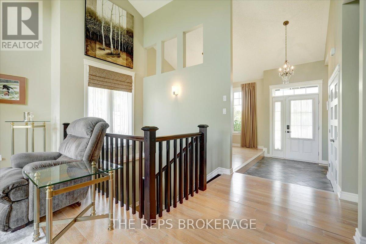 206 COUNTRY LANE DRIVE S - 28
