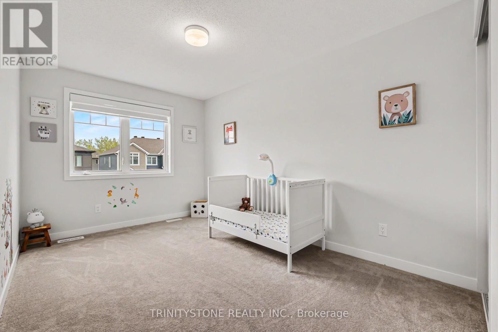 225 BILLRIAN CRESCENT - 16