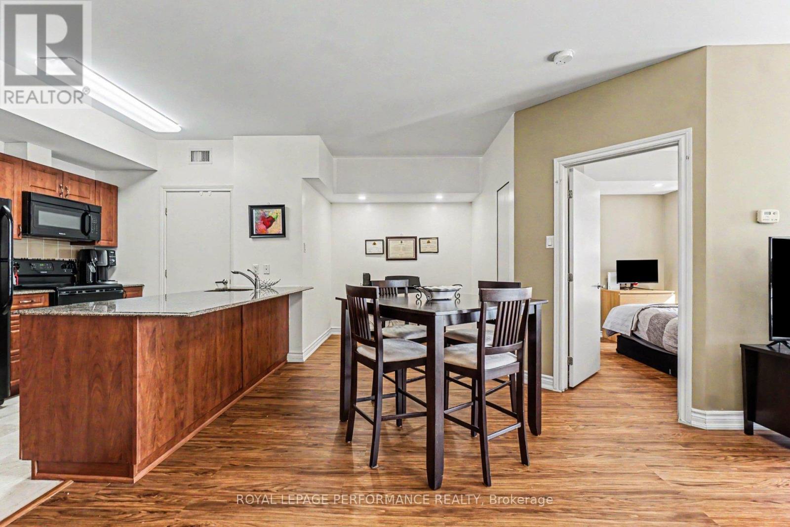 #2205 234 RIDEAU STREET - 8