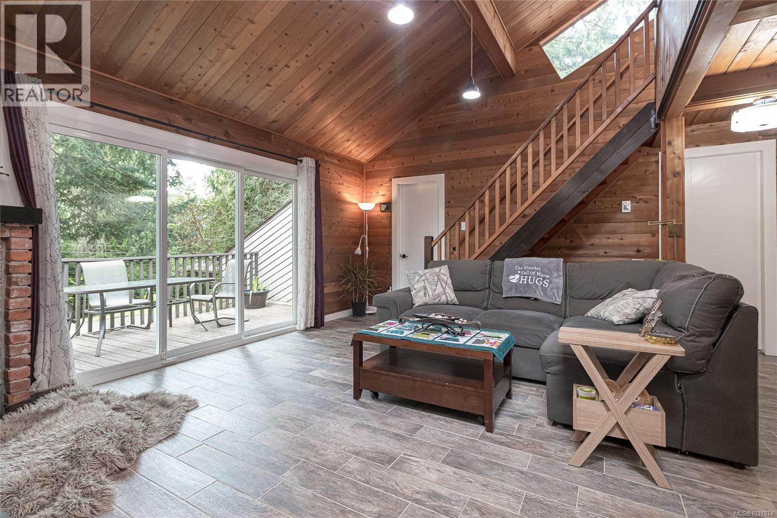 10912 Boas Rd, North Saanich