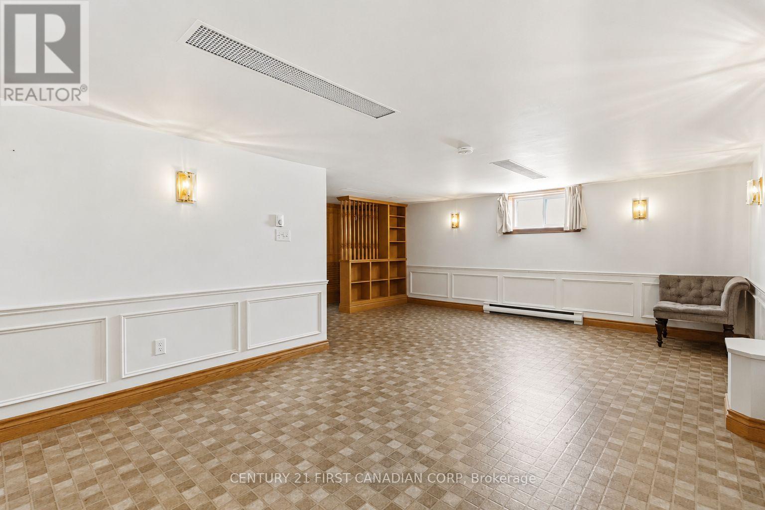 76 MCNAY STREET - 19