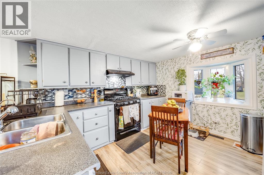 137 DANA DRIVE - 11