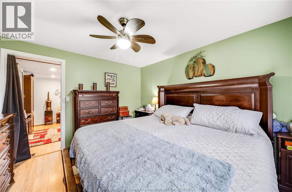 137 DANA DRIVE - 16