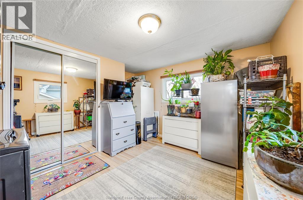 137 DANA DRIVE - 17