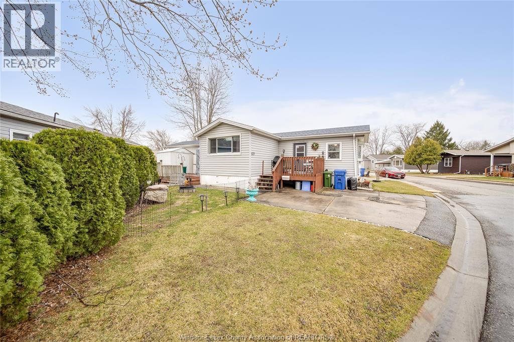 137 DANA DRIVE - 3