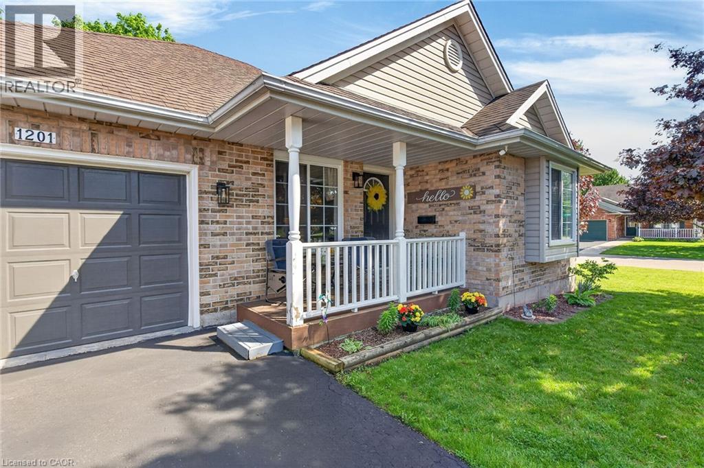 1201 TAMARAC Street - 4