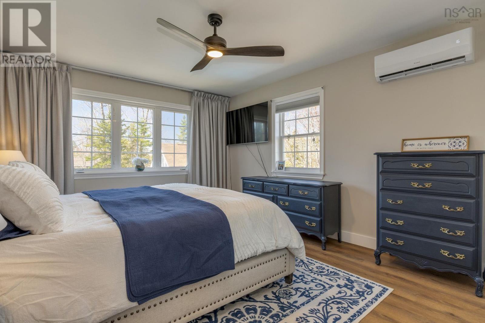 569 Lakecrest Drive - 24