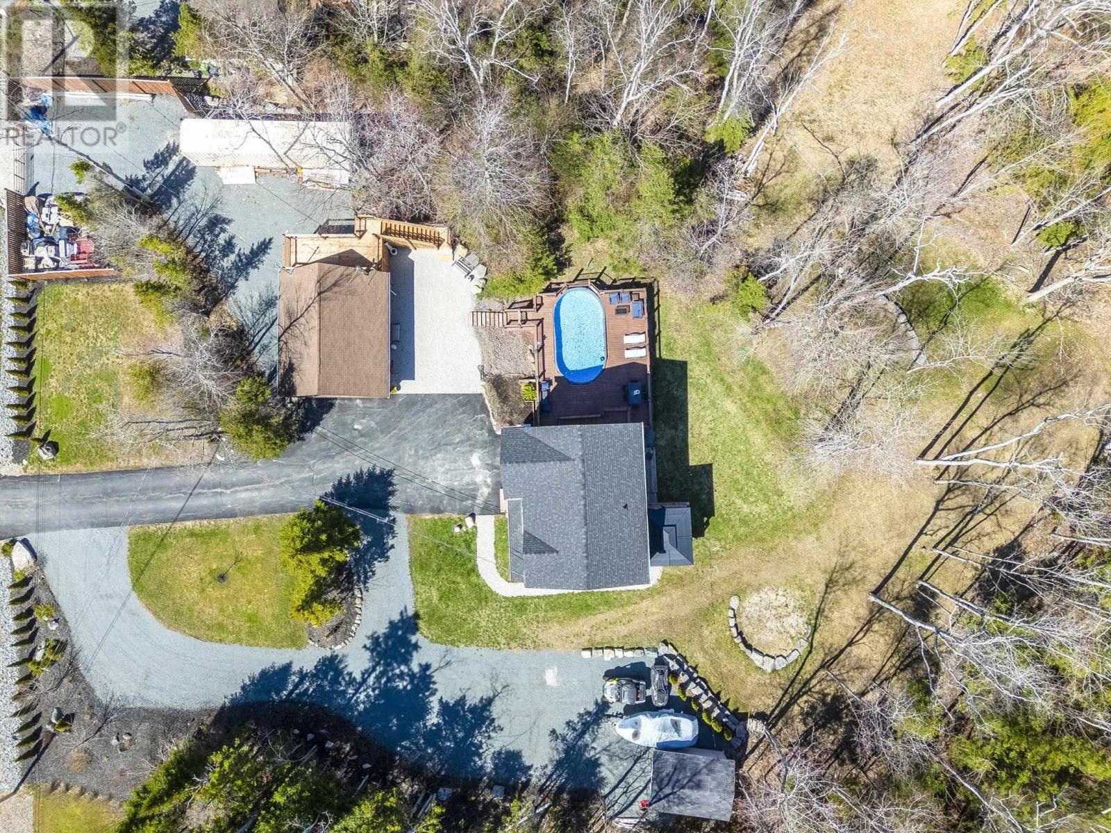 569 Lakecrest Drive - Image 3
